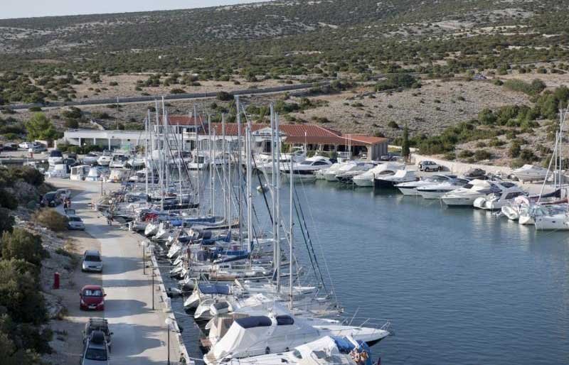 ACI Marina Simuni is the place to be if you are looking for a quiet spot. The 200 berths all have water and power and there are 70 additional dry berths.